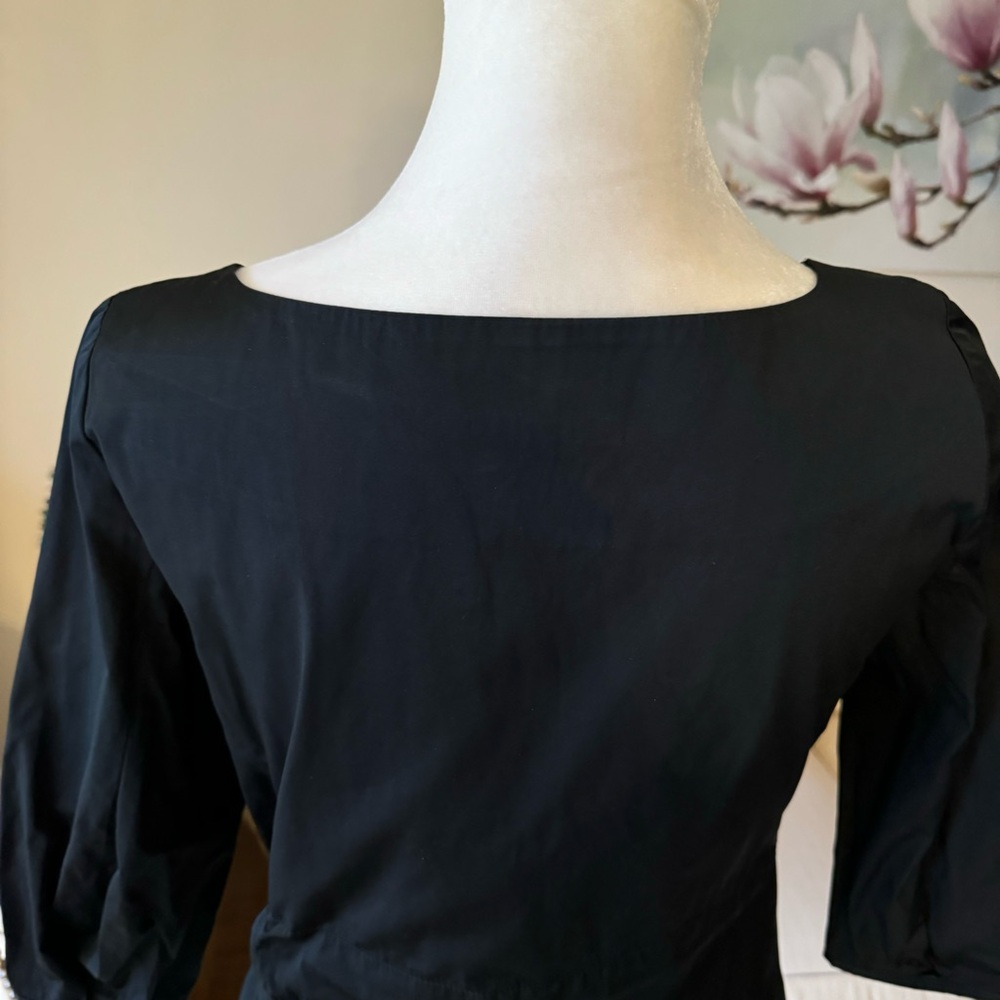Theory Cropped Belted Blazer - Picture 9 of 16